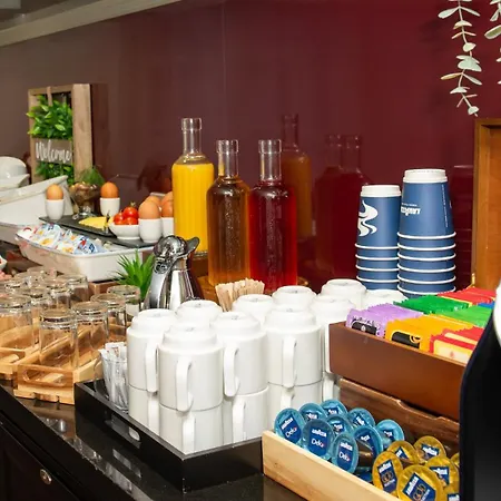 Hotel Crowne Plaza By Ihg 4*