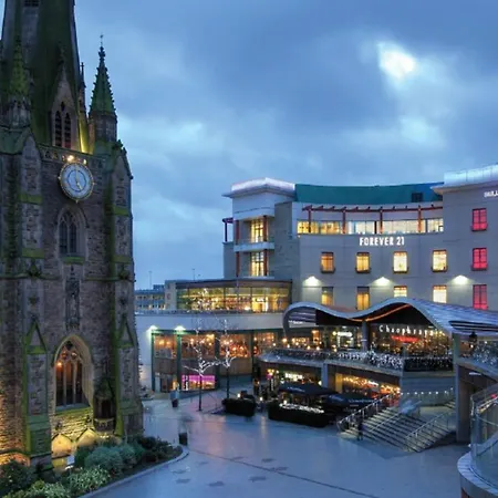 Crowne Plaza By Ihg Hotel